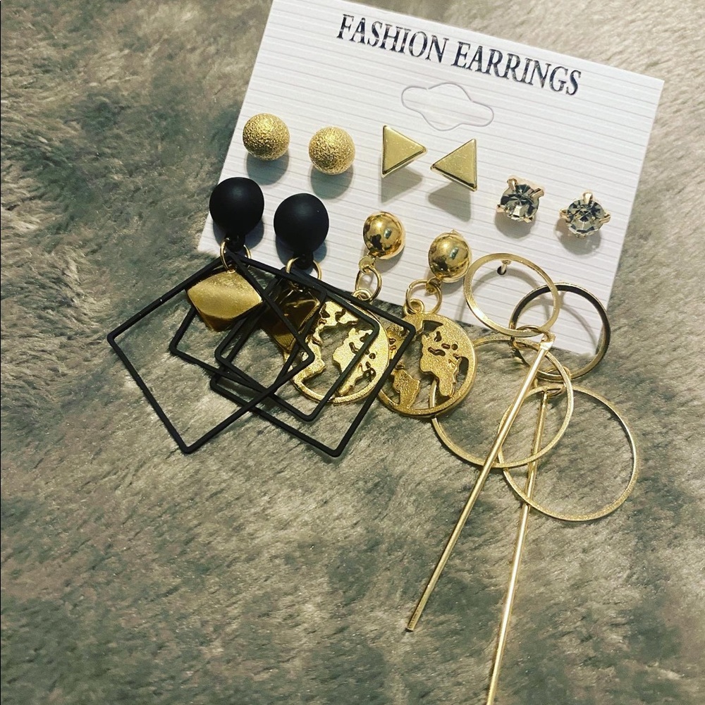 New! Fashion Earring Set